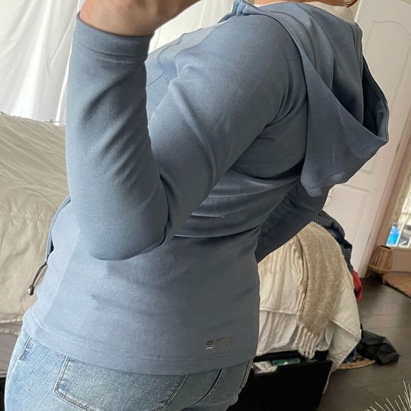 Peak Performance Blue Zip Up Jacket - Picture 6 of 10